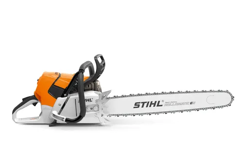 Motosierra STIHL naranja y blanca
